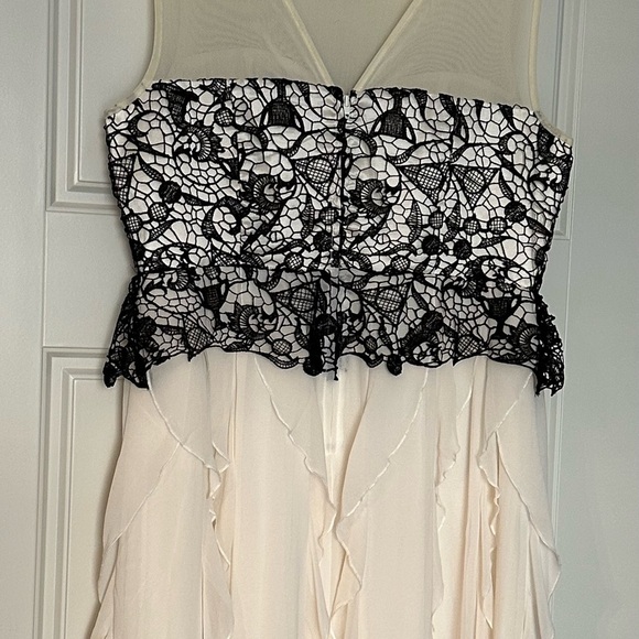 Harry Potter Black Lace & Ivory Ruffle Formal Prom Dress Size L Rare - Picture 4 of 6